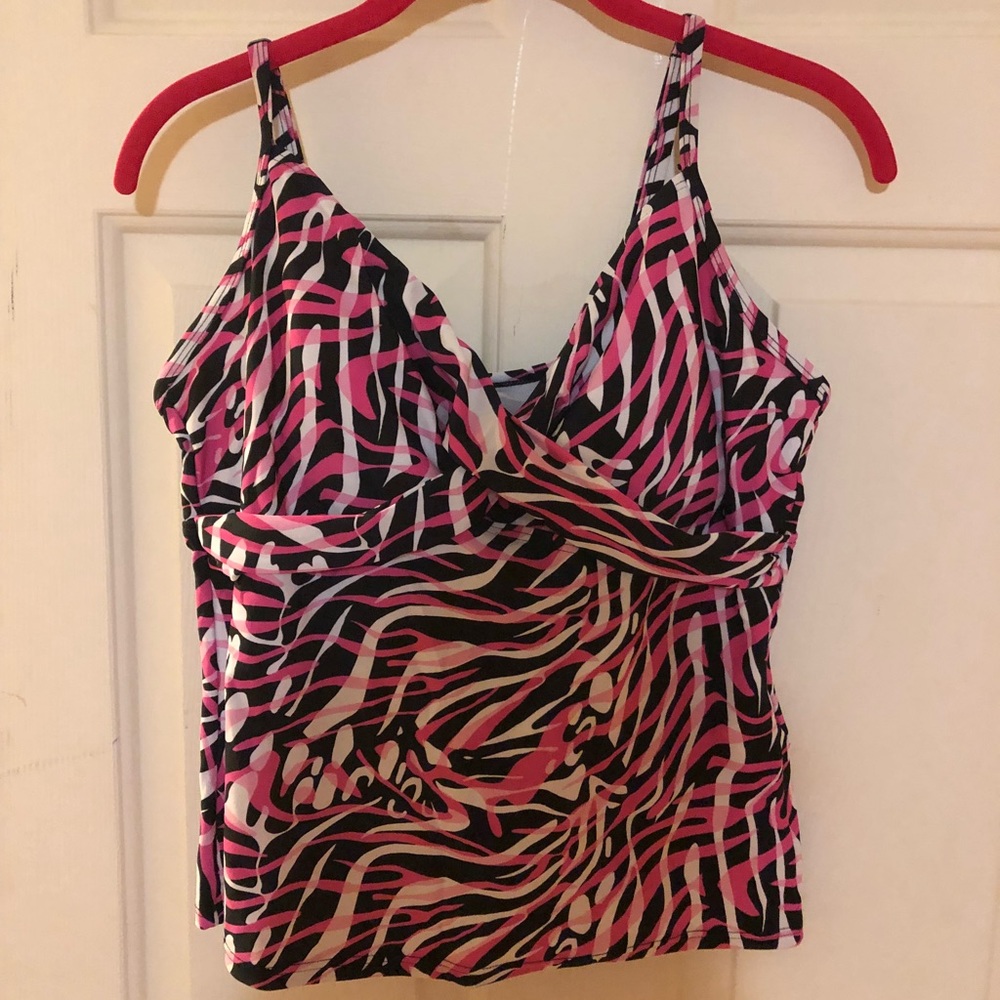 Swim suit top tankini